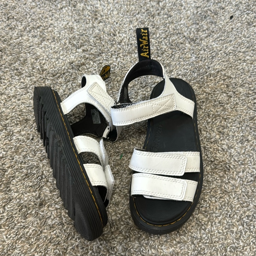 Dr. Martens Klaire Sandal White
